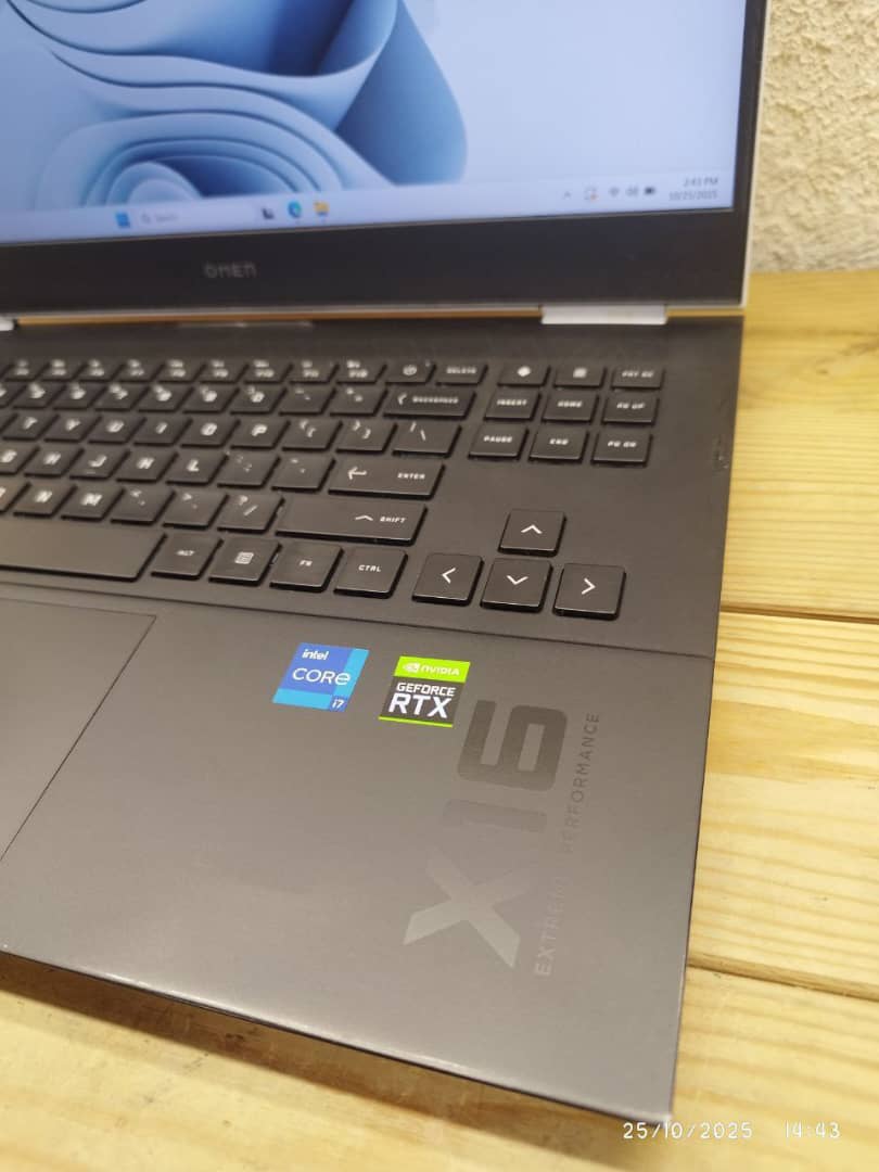 63bb1ad4-7970-4eae-8e7c-ecf8fa09d2f7